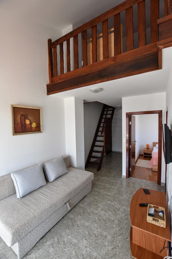 Apartments Matea Kožino エクステリア 写真