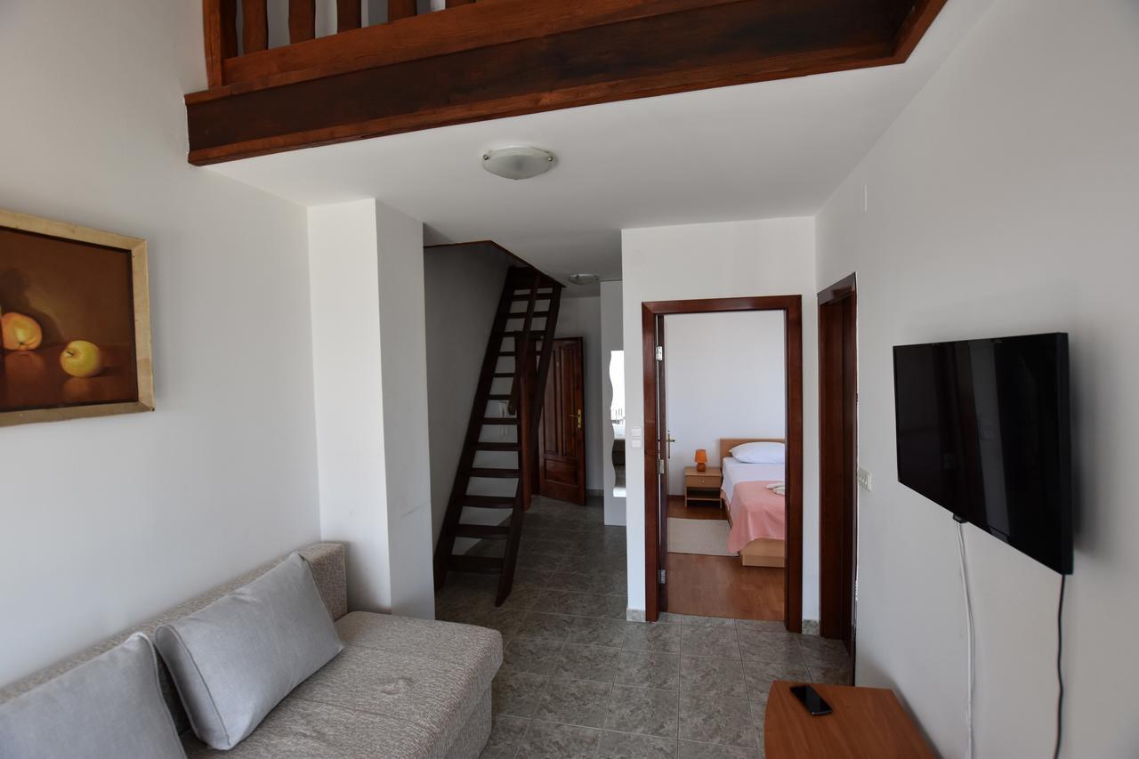Apartments Matea Kožino エクステリア 写真